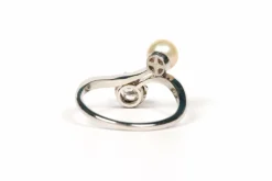 Bague Toi et Moi 1970 or blanc, perle et diamant