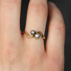 Bague toi et moi ancienne perle et diamant