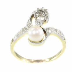 Bague toi et moi, diamant et perle