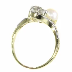 Bague toi et moi, diamant et perle