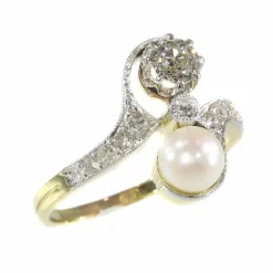 Bague toi et moi, diamant et perle
