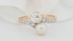 Bague Toi et Moi en or jaune, diamants et perle de culture