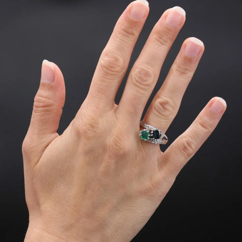 Bague toi et moi émeraude saphir diamants