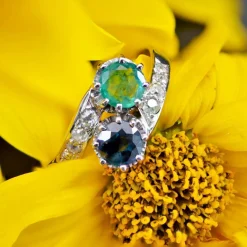 Bague toi et moi émeraude saphir diamants