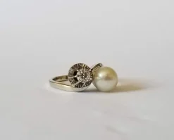 Bague Toi et Moi or blanc diamant et perle de culture
