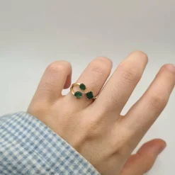 Bague "toi et moi" or jaune 18 carats sertie de 3 émeraudes