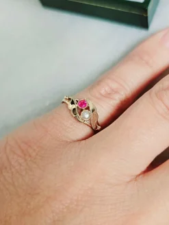 Bague toi et moi or jaune perle rubis