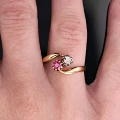 Bague Toi et Moi rubis diamant or jaune