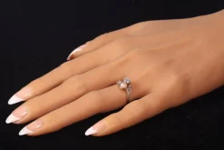 Bague toi-et-moi diamant et perle