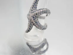 Bague étoile de mer or blanc saphirs et diamants
