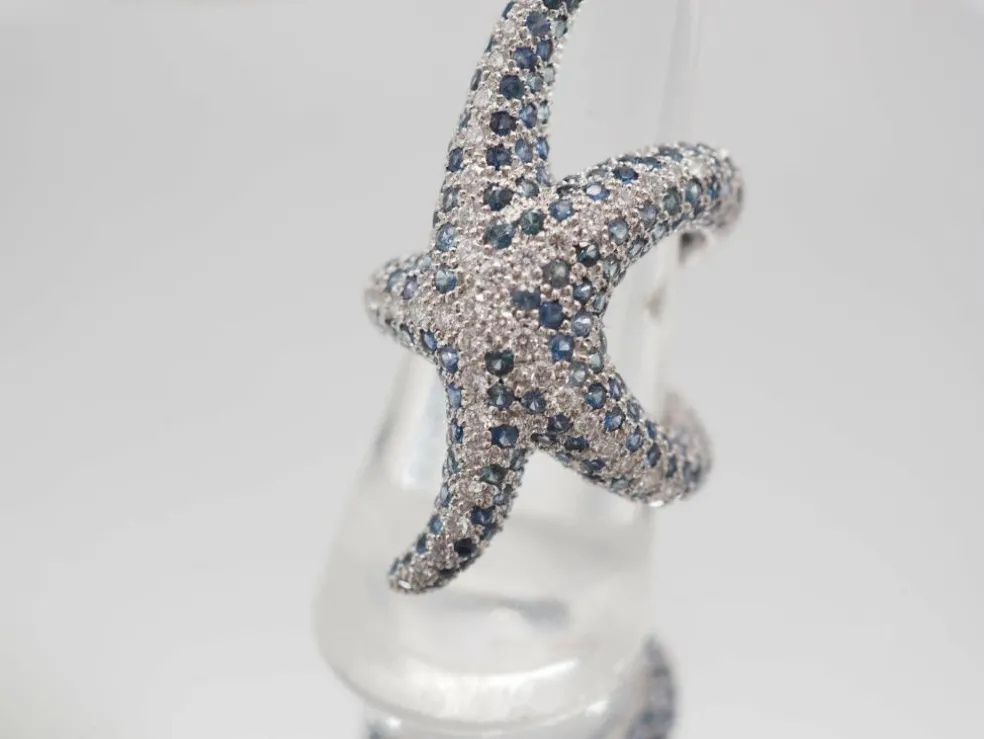 Bague étoile de mer or blanc saphirs et diamants