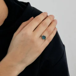 Bague Topaze Bleu London Diamants Or Blanc