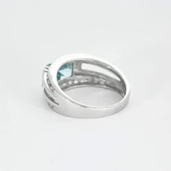 Bague topaze diamants or blanc