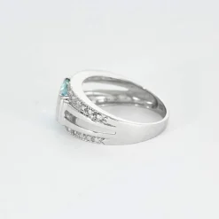Bague topaze diamants or blanc