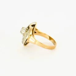 Bague tourbillon marquise or jaune diamants