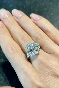 Bague tourbillon or blanc diamants