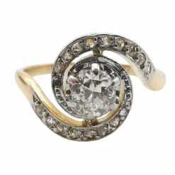 Bague tourbillon or et diamants