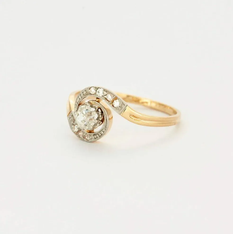 Bague Tourbillon or et diamants