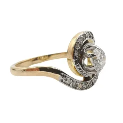 Bague tourbillon or et diamants
