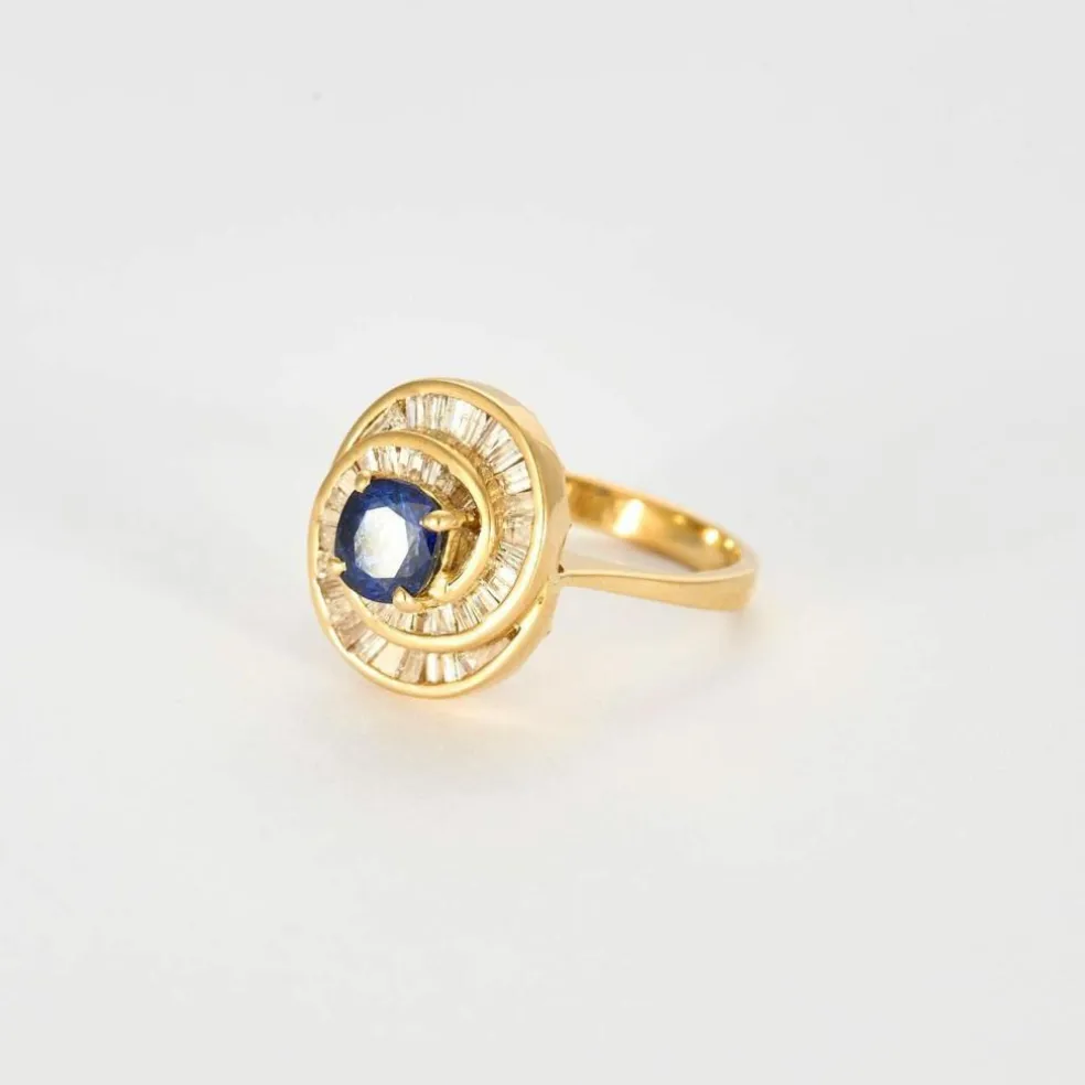 Bague tourbillon saphirs diamants