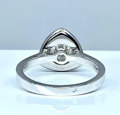Bague Triangle diamant 1,10 carat