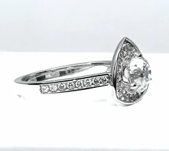 Bague Triangle diamant 1,10 carat
