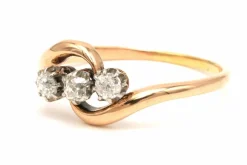 Bague trilogie Art Nouveau en argent et or 18 carats sertie de diamants old-cut