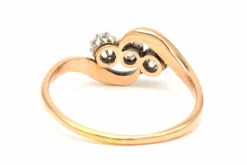 Bague trilogie Art Nouveau en argent et or 18 carats sertie de diamants old-cut