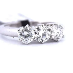 Bague TRILOGIE en or blanc