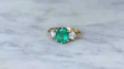 Bague Trilogie émeraude, diamants