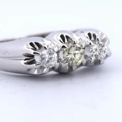 Bague trilogie or blanc et diamants