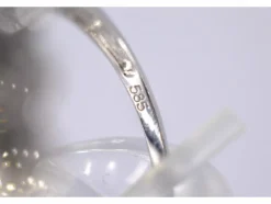 Bague trinité en or blanc avec diamants
