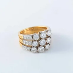 Bague trois rangs or jaune diamants