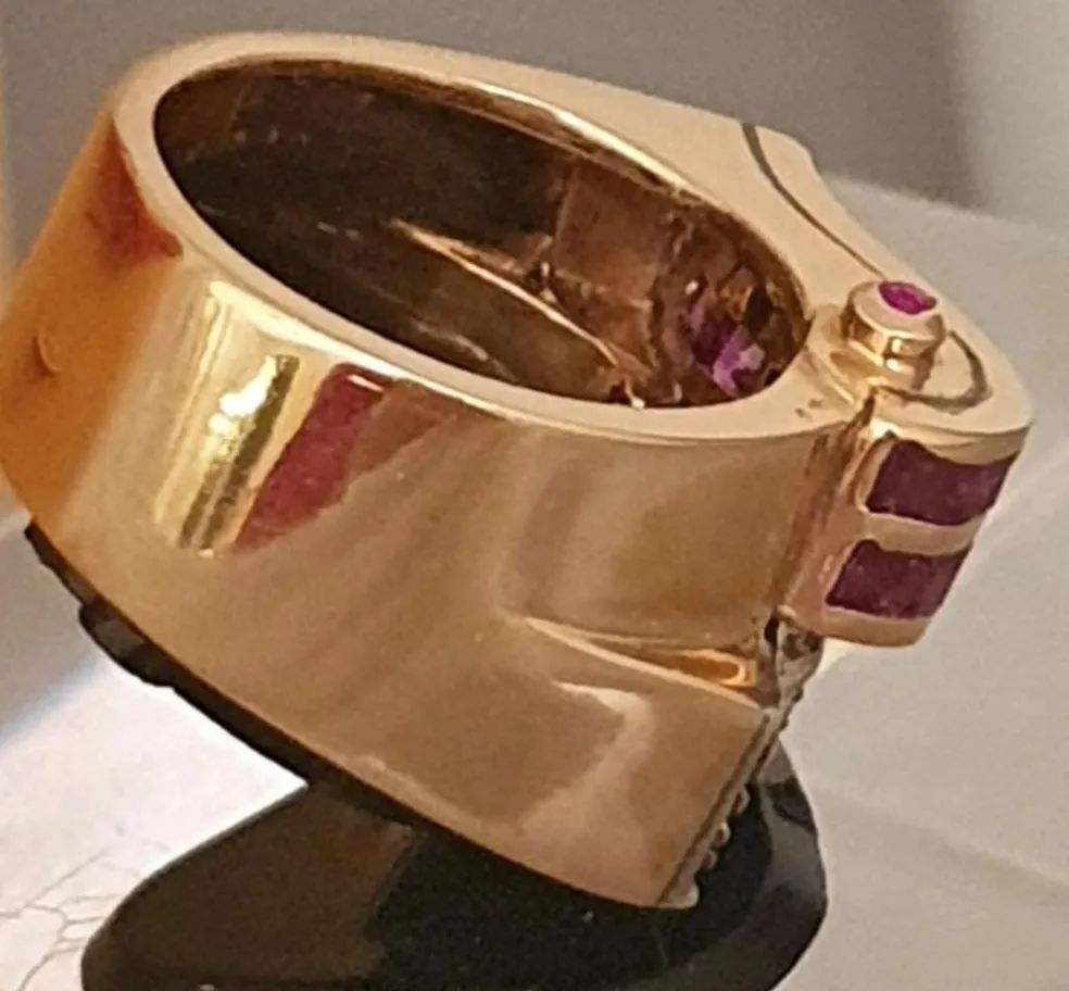 Bague "Vague" 2 Ors Rubis Diamants