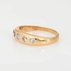 Bague victorienne antique à 5 diamants, bande en or jaune 14 carats, taille ancienne