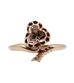 Bague victorienne or rose 18k trèfle orné de diamants taille roses (circa 1900) antique