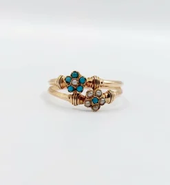 Bague victorienne or rose formant des marguerites ornées de perles et de turquoises