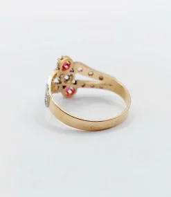 Bague victorienne or rose, diamants, pierres rouges (circa 1880)