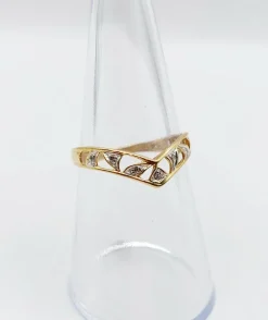 Bague vintage à chevron or jaune, petits diamants