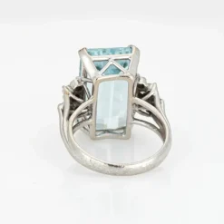 Bague vintage avec diamant aigue-marine 11 carats