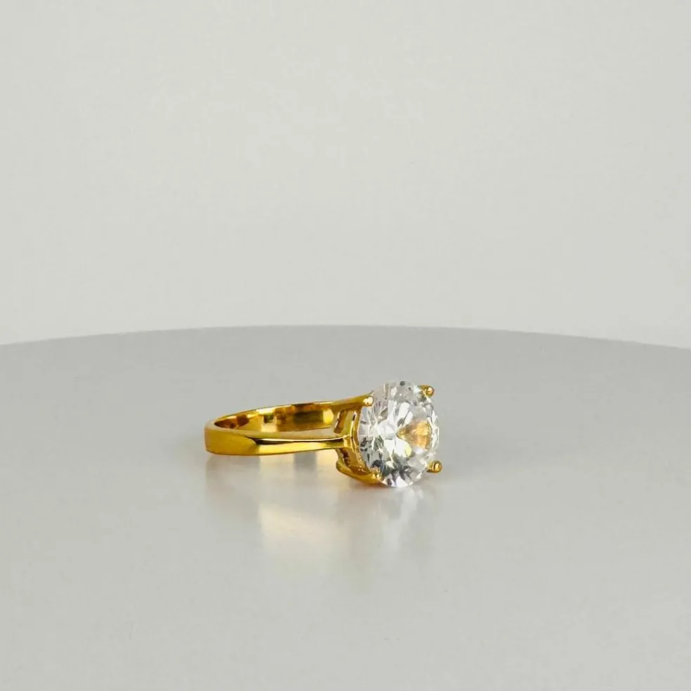 Bague vintage avec spinelle