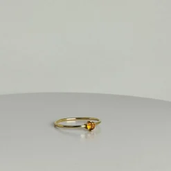 Bague vintage avec topaze jaune