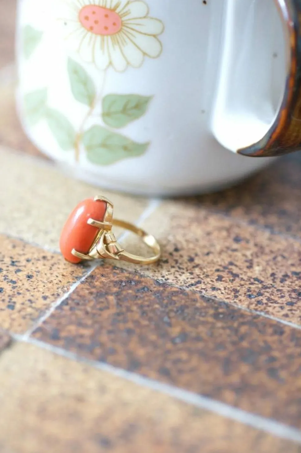 Bague vintage corail sur or