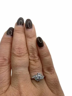 Bague vintage diamants