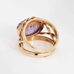 bague vintage en améthyste sculptée finlandaise en or jaune