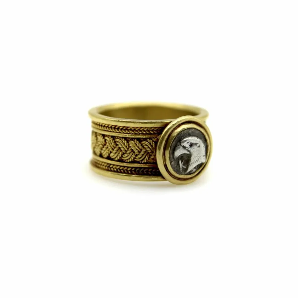 Bague vintage en fil de fer doré 22 carats avec pièce d'aigle en argent antique