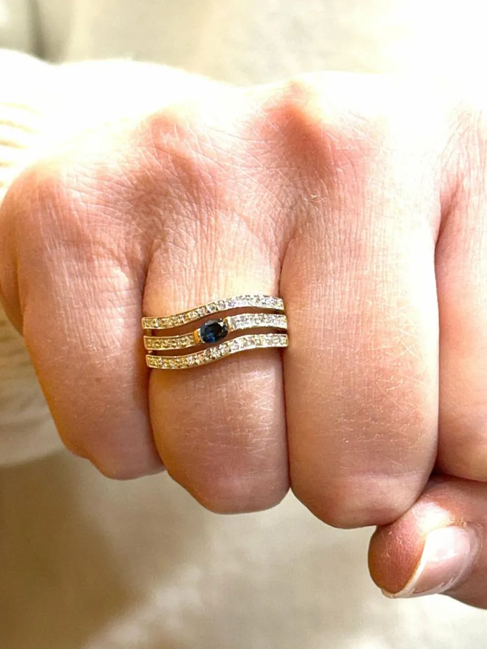 Bague vintage en or 18 carats diamants 8/8 et saphir