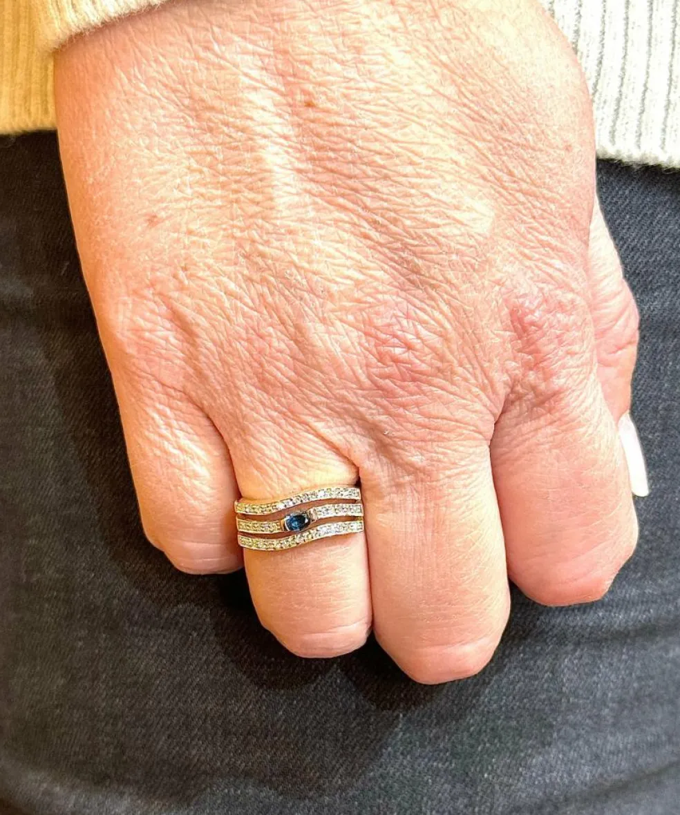 Bague vintage en or 18 carats diamants 8/8 et saphir