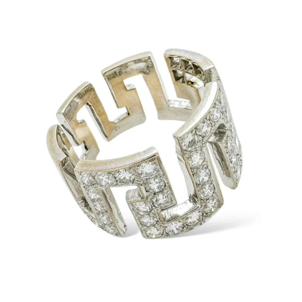 Bague vintage en or blanc et diamants