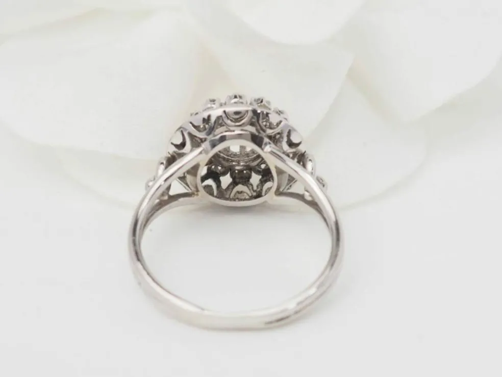 Bague vintage en or blanc, platine et diamants